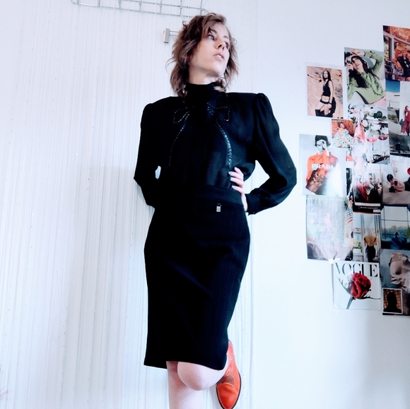 Vintage Subtle Pinstripe Skirt - Picture 9 of 9